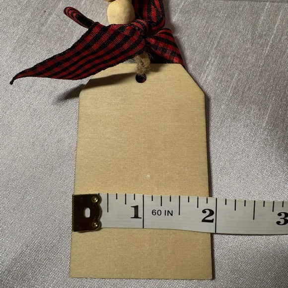 Wooden Gift Tags with Red Plaid Bows. 24.  New. - Picture 4 of 7
